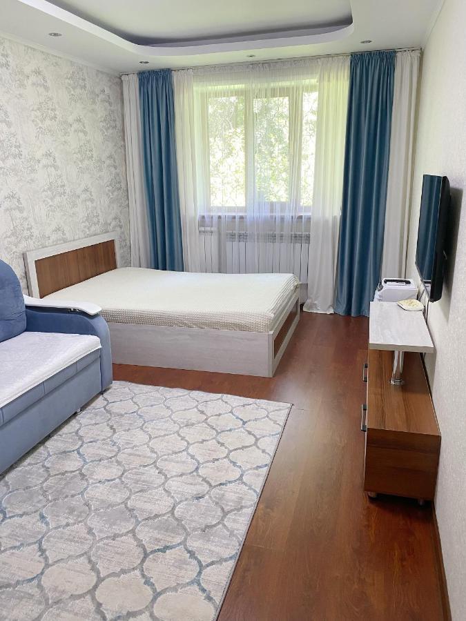 Апартаменты Аэропорт Almaty Extérieur photo